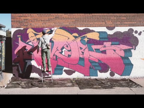 Afternoon Sprays 019 - RIVER - Graffiti