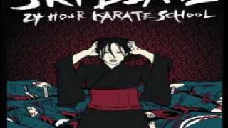 Ski Beatz - Prowler 2 (ft. Jean Grae, Jay Electronica, Joell Ortiz & Mos Def)