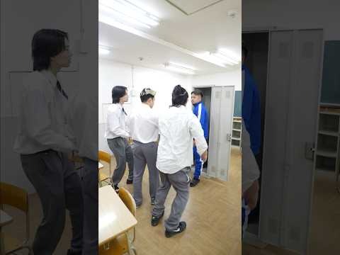 学校教育学科 不良であることを隠す陰キャを、ロッカーに閉じ込めた結果…#shorts #コント#ドラマ