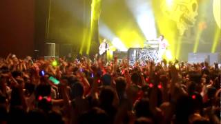 MIKA LIVE IN SEOUL - KICK ASS