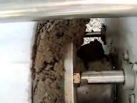 Máy ép bùn băng tải gia công ở Việt Nam: