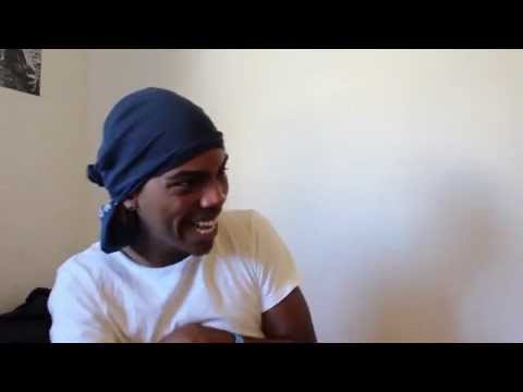 Yolau - Les Femmes ne discutent pas entre elles. (Comédie)