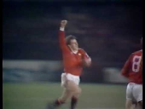 1982-83: Manchester United 2-1 Arsenal (League Cup)