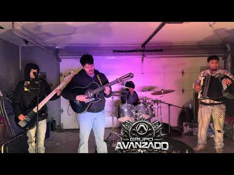 GILBERTON ESTILO GRUPO AVANZADO