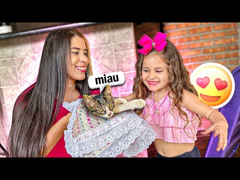 FIZ UMA SURPRESA PRA MINHA IRMÃZINHA! *emocionante