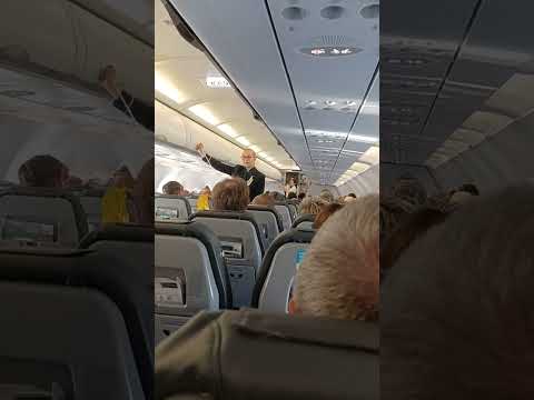 #Condor# lustiger Flugbegleiter#angenehmer und lustiger Flug