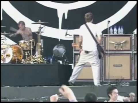 Blink 182 - Rock show (live in japan 03)