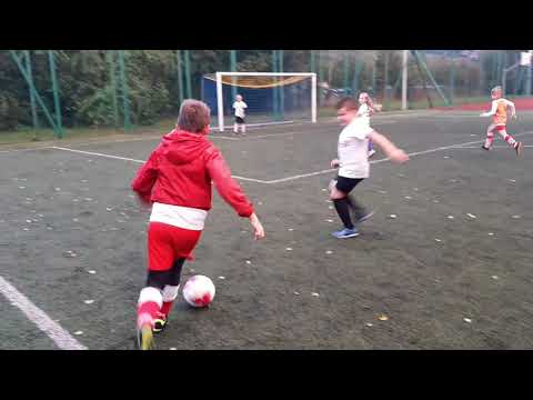 9 kolejka III LIGI Orlików: Płomień Limanowa - Wierchy Pasierbiec (05.10.2020)