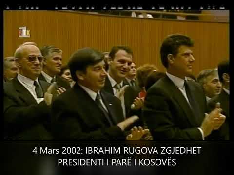 Ibrahim Rugova zgjidhet president i Kosoves, ne vitin 2002