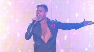 The X Factor 2009 - Olly Murs: Come Together - Live Show 4 (itv.com/xfactor)