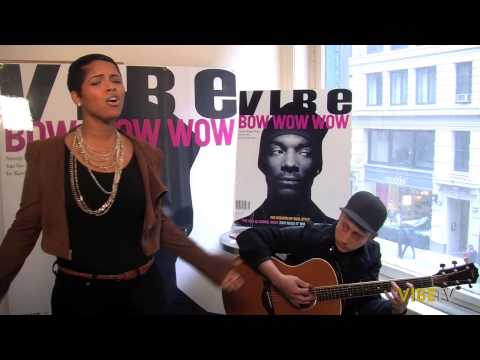 Ne-Yo's artist RaVaughn stops by VIBE To Perform For VSessions