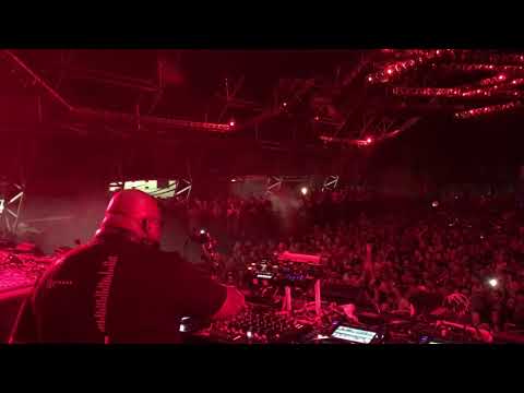 Carl Cox plays 'Fabio Neural - Junction 2' @ Ultra Miami 2019