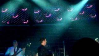 Michalis Hadjigiannis - Mi me koitas (LIVE)