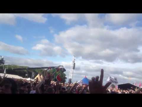 Albin Myers at creamfields 2013