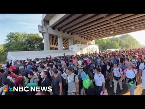 Thousands of migrants join caravan in Central America headed for U.S.