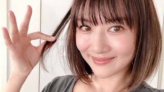 47歳元バラドルが沖縄一人旅で「10ヶ月ぶりにナンパもされたよ（笑）」まさかの悲劇も告白　ファン「平泳ぎの笑顔が満足度を物語ってますね」【#OTTO年男年女】..