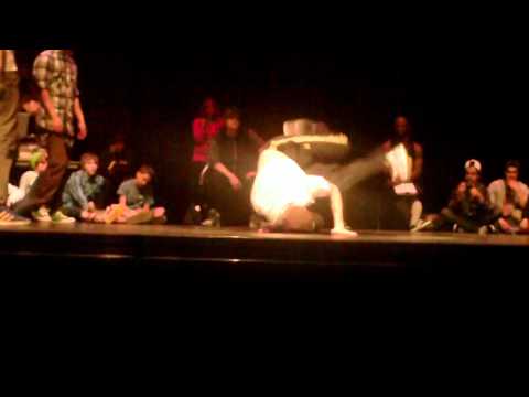 Rock To The Top Crew Battle - Koala Corp VS Cypher Sons