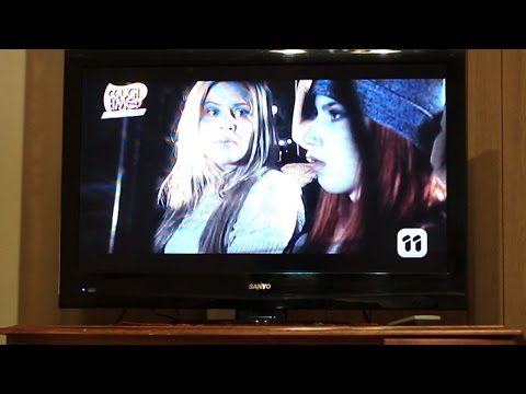 LOOK AT ME ON THE TV!