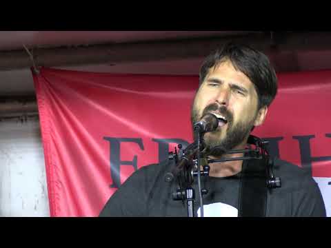 Sam Moser S'Mass isch voll (live aus Bern Bundesplatz 8.9.21