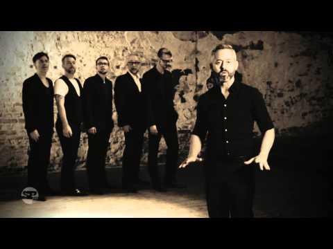 Six Pack - A Cappella Comedy Show  - Hijo de la luna - Cover [ Mecano | Loona | Montserrat Caballe ]