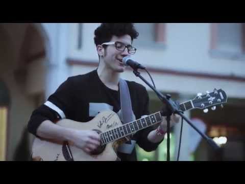 Ed Sheeran - Don't ( Federico Baroni Acoustic Street Cover )
