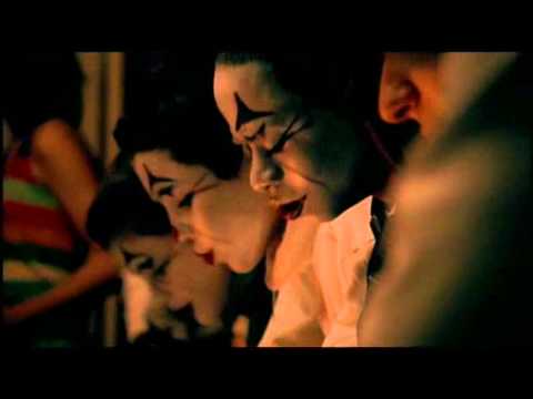 The Chemical Brothers Feat. Q-Tip - Galvanize.avi