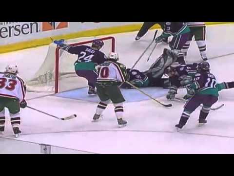 JS Giguere stick save