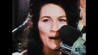 Loretta Lynn - To Make A Man (Feel Like A Man) (1969)