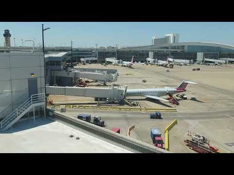 LG-Wing (Gimbal Mode) DFW airport