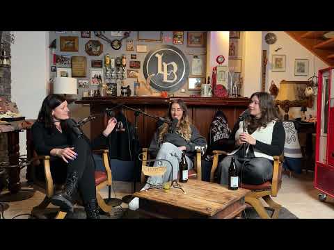 Folge 13 - Podcast Wellensittich Stammtisch: "Lange Brüste 🍒"