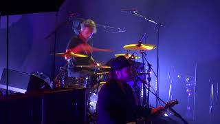 SUPERGRASS - Sitting Up Straight (Cardiff, 18 May 2025)