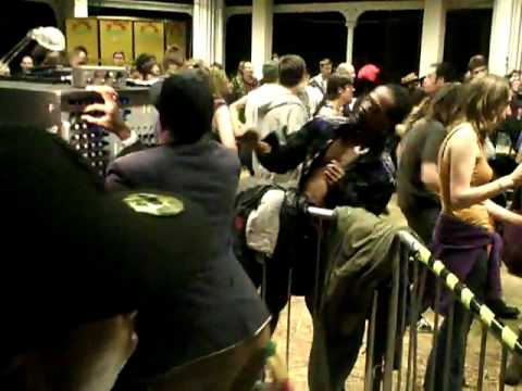 OneDubTv - Last tune from Young Warrior with Iration Steppas at Teachings In Dub 27.01.12 Pt4