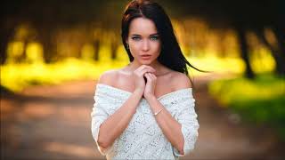 Ron Reeser, DJ Ghostdragon - Lion ft. Michael Lanza