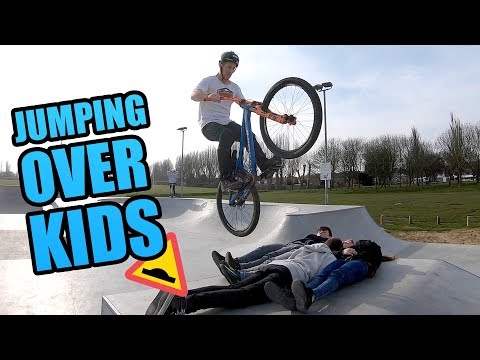 JUMPING OVER KIDS AND A SIGNED FOREHEAD - GoPro
