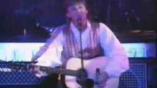 Paul McCartney - Here,There And Everywhere (live!)