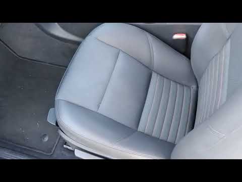 Volvo C30. Seat doesn't roll back