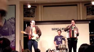 They Might Be Giants [01/12] - Intro (2009-12-03 - Barnes &amp; Noble - New York,NY)