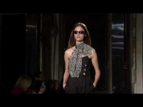 GENNY | Fall/Winter 2020-21 Fashion Show