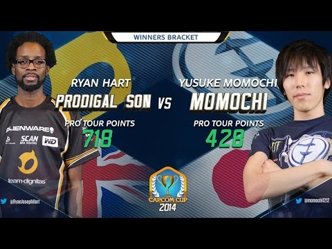 USFIV: DIG Ryan Hart vs EG Momochi - Capcom Cup 2014 - Winners Round Two