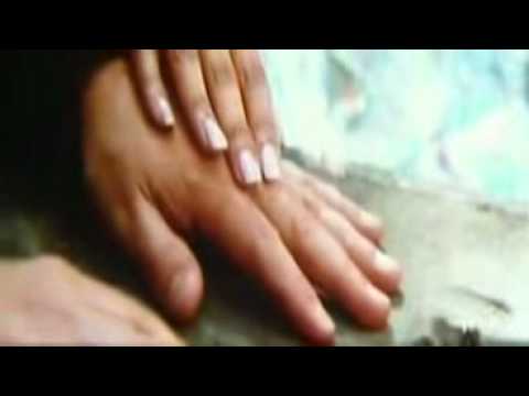 Kaise Mujhe Tum Mil Gayi - Female Version (Ghajini Last Scene)