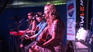 Sarah Darling - &quot;Halley&#39;s Comet&quot; (Buckle &amp; Boots 2017)