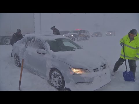 Dangerous lake-effect snow paralyzes parts of New York state