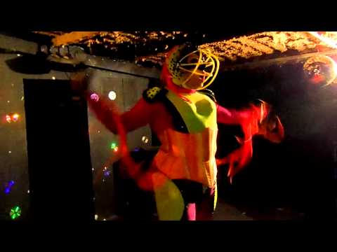 BRENDA DI POLLY - TK DISCO CLUB - 11.08.2012 (FULL HD)