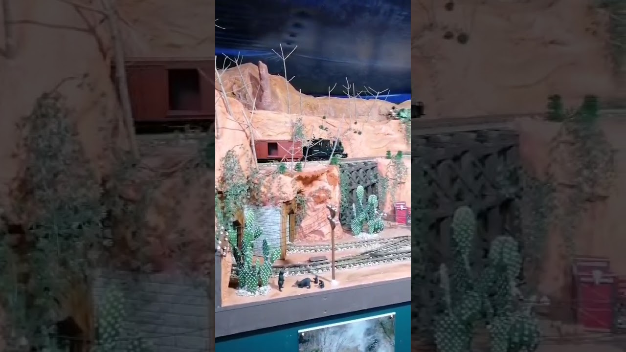 Château Chevalier expo train miniature.