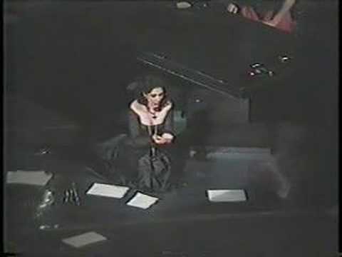 Graciela de Gyldenfeldt, voz y prescencia