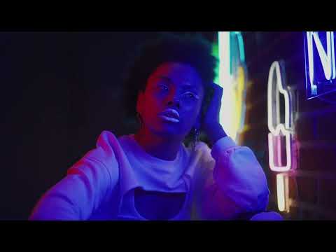 LIZOT, Holy Molly - Menage A Trois.SoundsGood