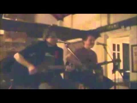 Our Song Is On [The Bell, Bicester] - Make Out Kids