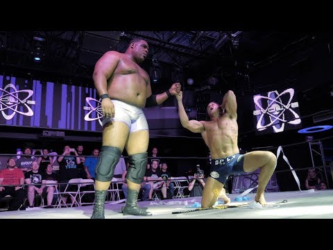 EVOLVE Mini-Doc: Best of Bros – Riddle vs. Lee
