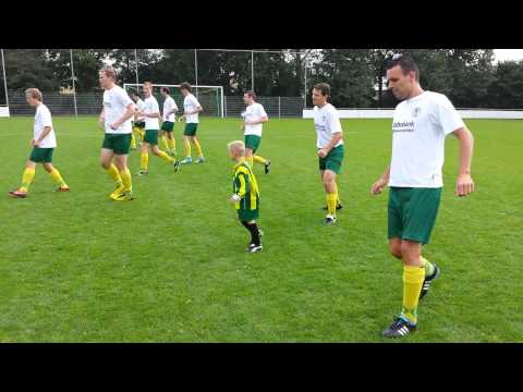 Damian pupil van de week bij Brederodes zat1, warming up!!!