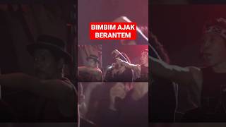Download lagu konser SLANK ricuh, bimbim emosi dan kesal, ajak berantem penonton #shorts mp3